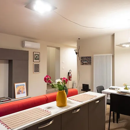 Le Mura, L' Amphitheatrum E San Frediano Apartment *